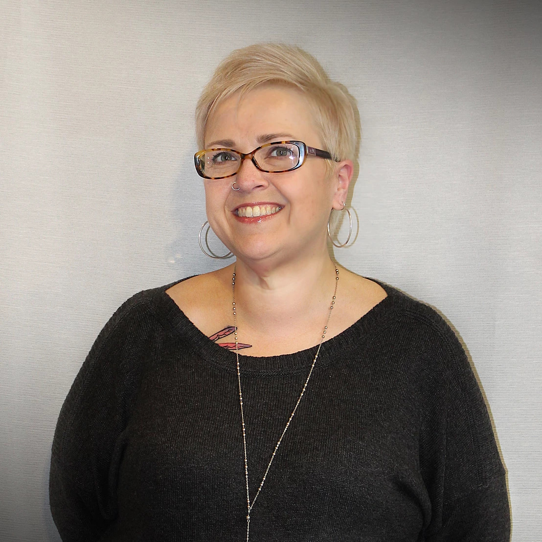 Teresa, Creative Stylist